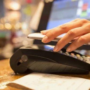 �Ͼ�2�챻�Iˢ350�f��7-11�Y(ji��)��֧������(w��)7Pay