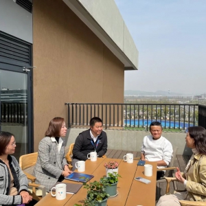 �r��һ�� �R�ƽK�ڻ؇���