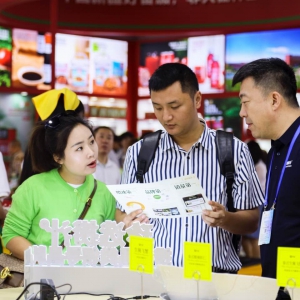 ����Ʒ�аl(f��)�������Ј�(ch��ng)�����x��֭��Ʒ����Wҫ108�óɶ�����