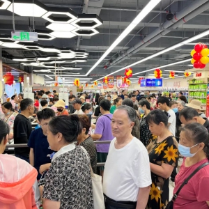 �������Ќ�������������ֵ�������(l��i)700�f(w��n)�˴��P(gu��n)ע