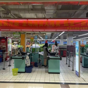 12��4�����۾W(w��ng)�Ո󣺏V��ݸ���һ�ҼҘ�����}���������������x�O(ji��n)���o