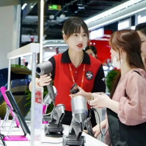 ���|MALL��ʽ����S�_(t��i)���I(y��ng)�I(y��)��e�s7�fƽ��