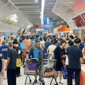 ���Rʏ���׵��_�I(y��)��������һ��(g��)���м{�롰�Ѕ^(q��)����