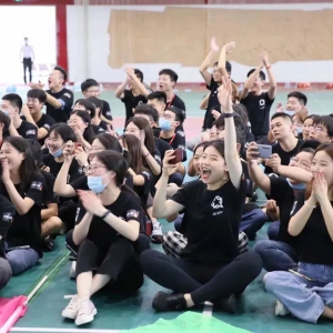 ���|2025��У���_�����_��1.8�f��(g��)��λ